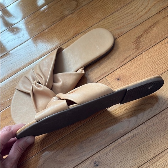 Lulu's Tan Sandals Minimalist Design - Picture 6 of 8